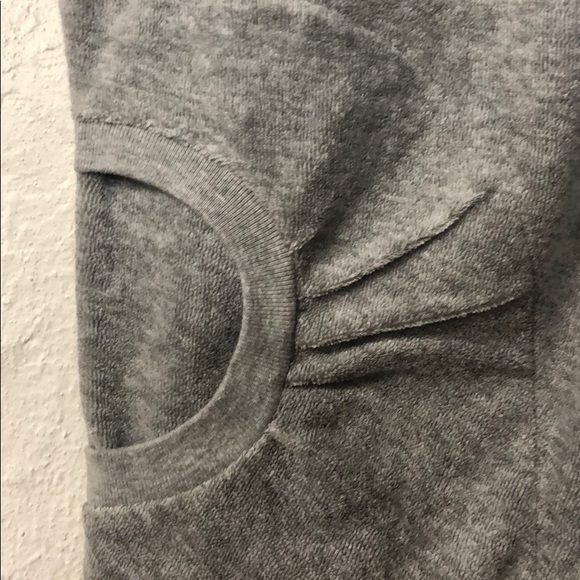 JUICY COUTURE Terry Zip-up top - LIKE NEW - Picture 4 of 6